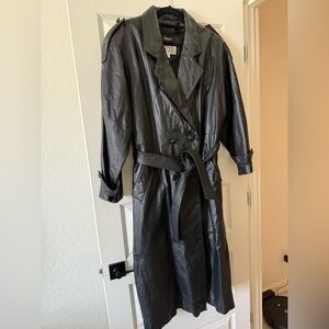 Pelle Studio Black Leather Trench Coat Timeless Design